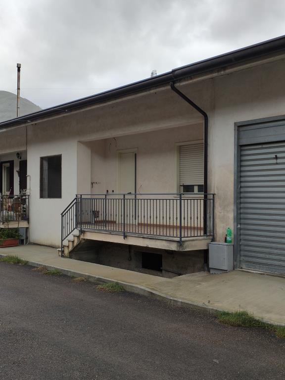 casa indipendente in vendita a Paolisi