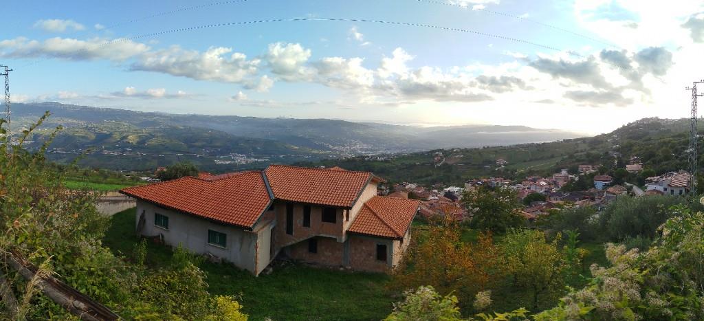 casa indipendente in vendita a Paupisi
