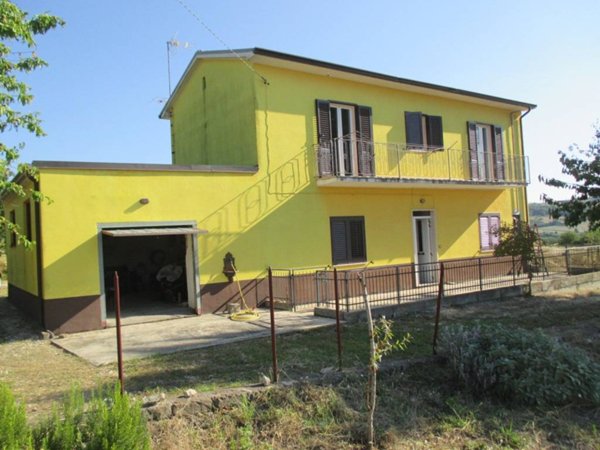 casa indipendente in vendita a Pesco Sannita