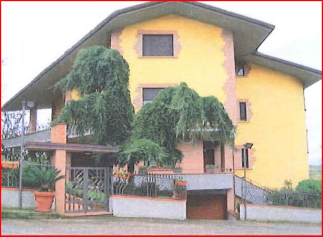 casa indipendente in vendita a Pietrelcina