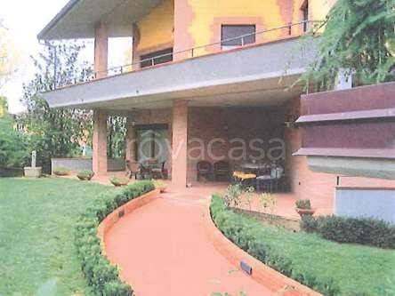 casa indipendente in vendita a Pietrelcina