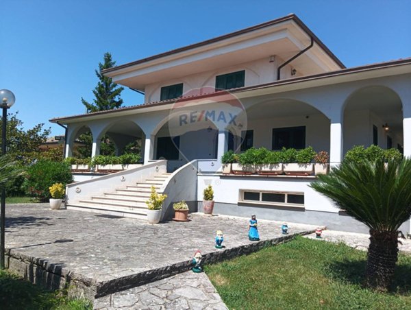villa in vendita a Pietrelcina
