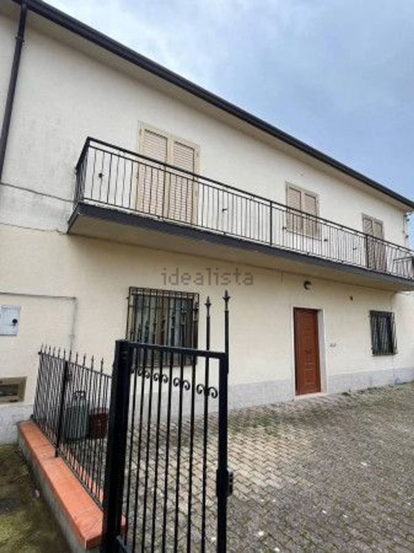 casa indipendente in vendita a Pietrelcina