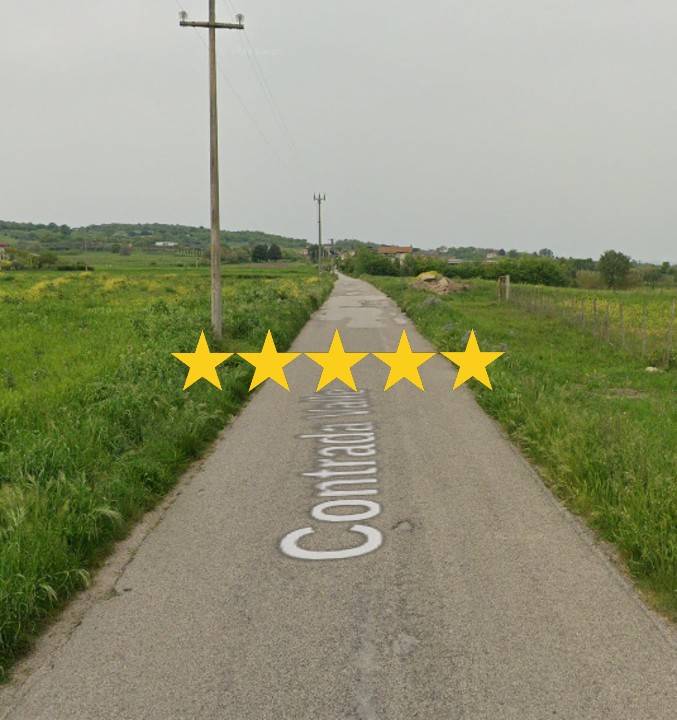 casa indipendente in vendita a Pietrelcina