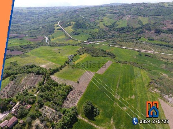 terreno agricolo in vendita a Pietrelcina