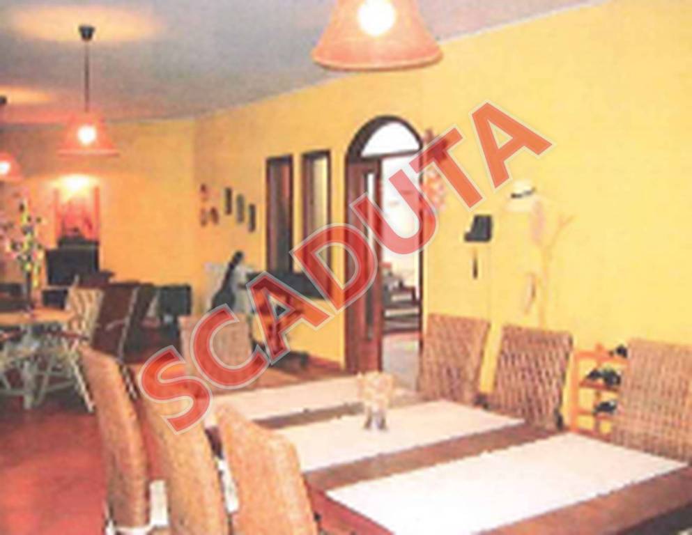 casa indipendente in vendita a Pietrelcina