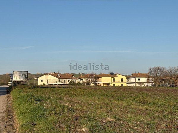 terreno agricolo in vendita a Pietrelcina in zona Piana Romana