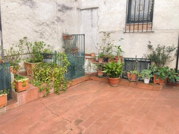 casa semindipendente in vendita a Pietrelcina in zona Stazione