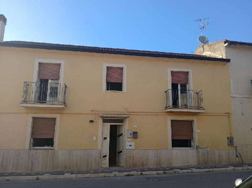 casa indipendente in vendita a Ponte