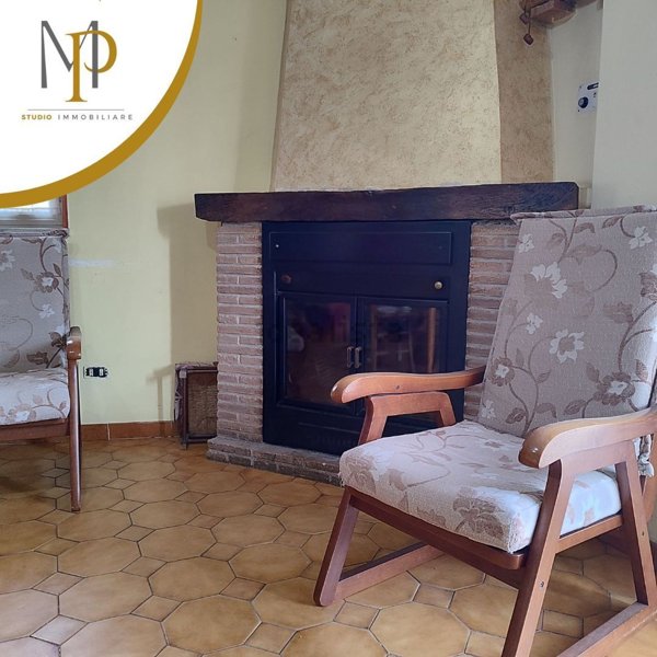 casa indipendente in vendita a Ponte