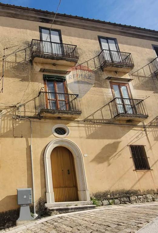 casa indipendente in vendita a Pontelandolfo