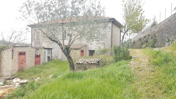 casa indipendente in vendita a Pontelandolfo