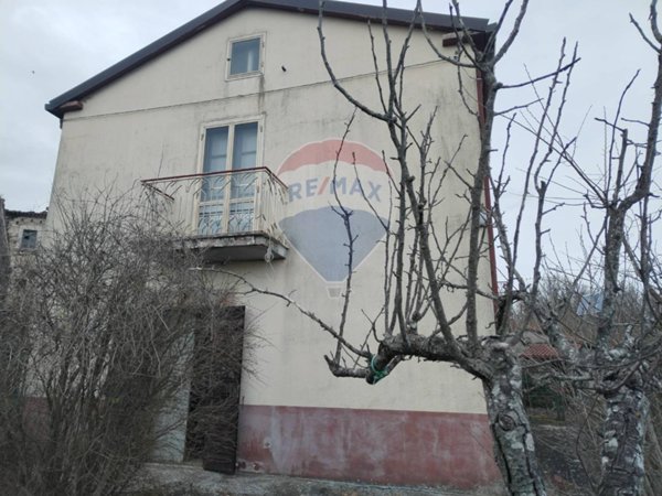 casa indipendente in vendita a Pontelandolfo