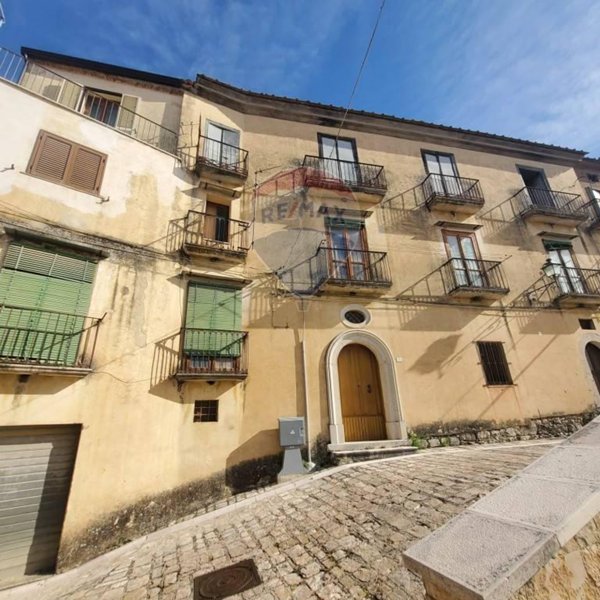 casa indipendente in vendita a Pontelandolfo