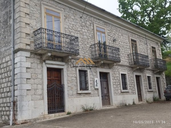 casa indipendente in vendita a Pontelandolfo