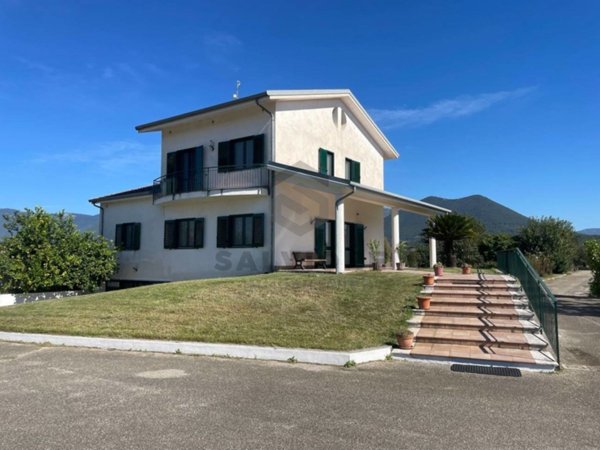 casa indipendente in vendita a Puglianello