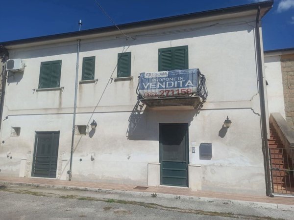 casa indipendente in vendita a Puglianello
