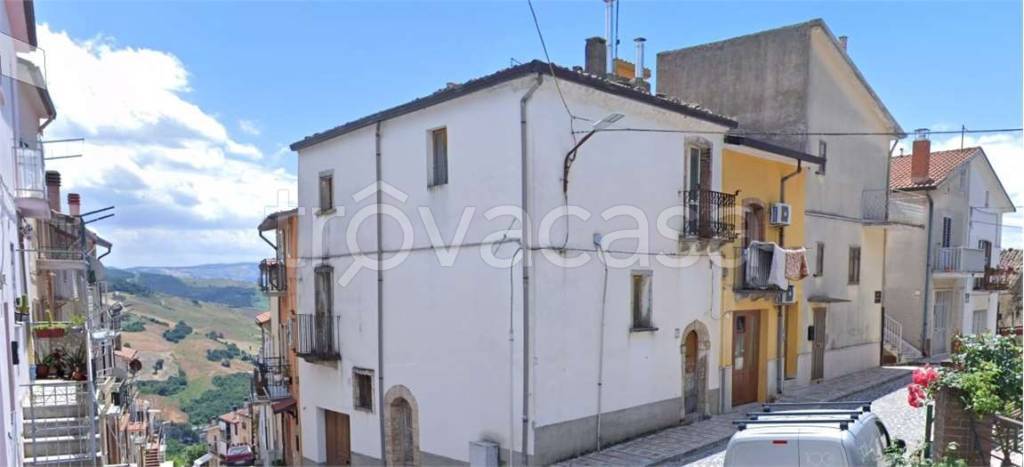 casa indipendente in vendita a San Bartolomeo in Galdo