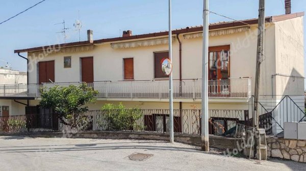 casa indipendente in vendita a San Giorgio del Sannio