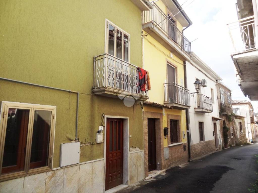 casa indipendente in vendita a San Giorgio del Sannio