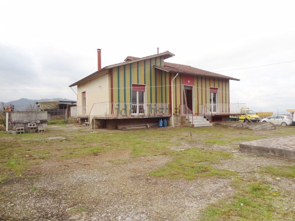 casa indipendente in vendita a San Giorgio del Sannio