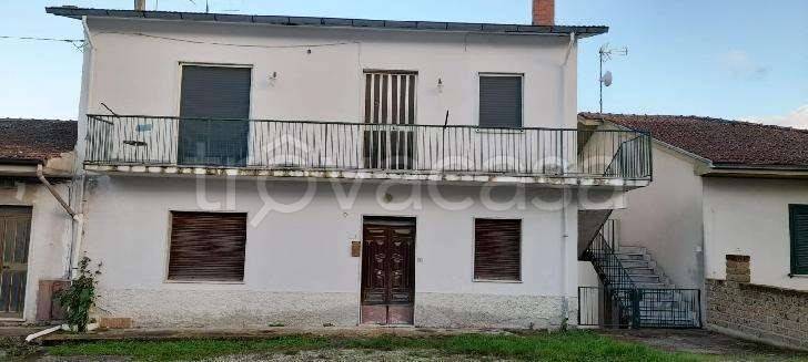 casa indipendente in vendita a San Giorgio del Sannio in zona Cesine