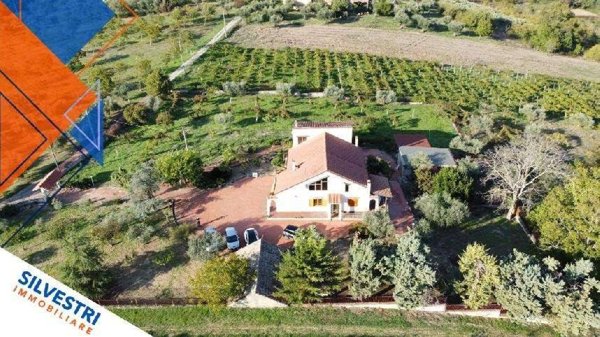 casa indipendente in vendita a San Giorgio del Sannio in zona Monterone