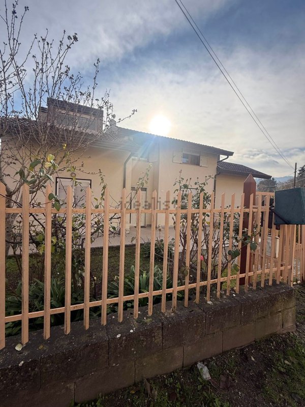 casa indipendente in vendita a San Giorgio del Sannio
