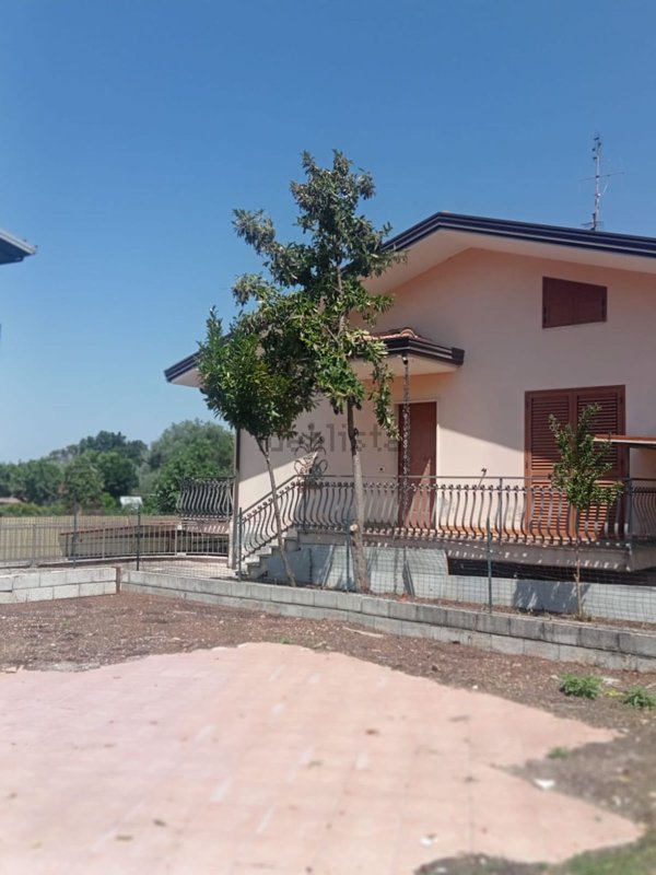 casa indipendente in vendita a San Giorgio del Sannio in zona Ginestra