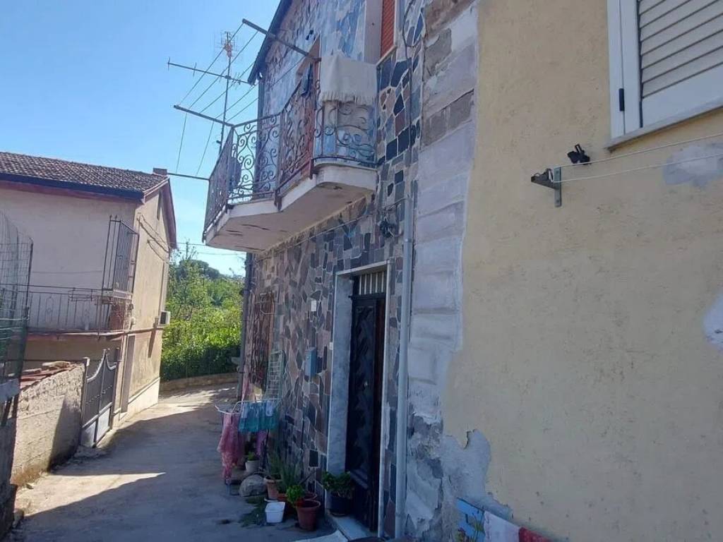 appartamento in vendita a San Leucio del Sannio