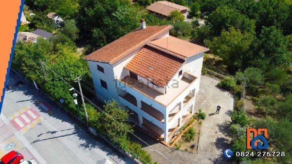 casa indipendente in vendita a San Leucio del Sannio in zona Maccabei