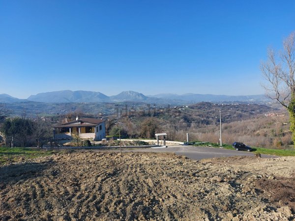 terreno edificabile in vendita a San Leucio del Sannio in zona Santa Maria