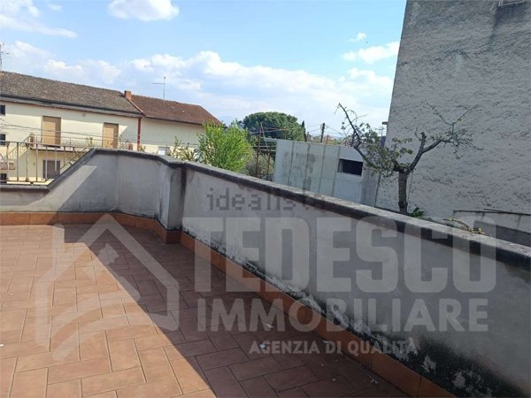 pentavano in vendita a San Leucio del Sannio