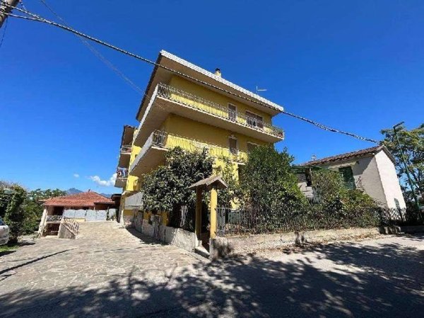 appartamento in vendita a San Leucio del Sannio