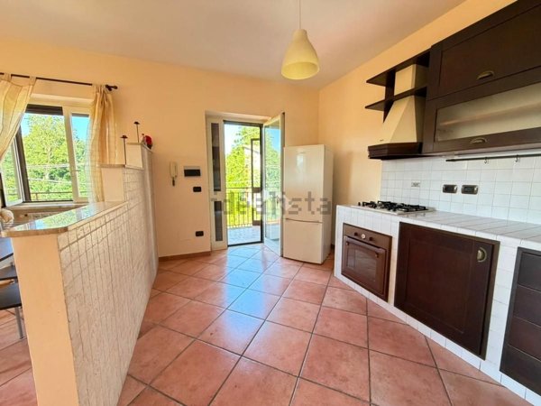 appartamento in vendita a San Leucio del Sannio in zona Valle