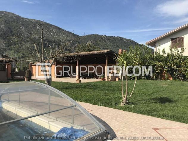 casa indipendente in vendita a San Lorenzello
