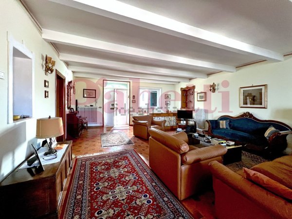 casa indipendente in vendita a San Lupo
