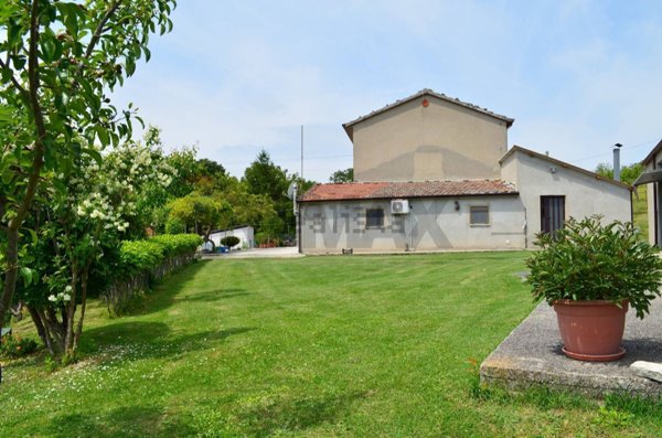 casa indipendente in vendita a San Marco dei Cavoti