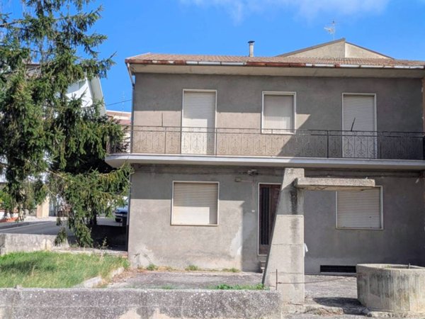 casa indipendente in vendita a San Marco dei Cavoti