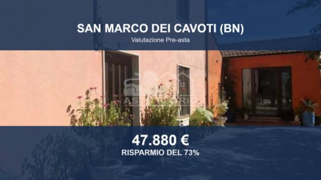 casa indipendente in vendita a San Marco dei Cavoti