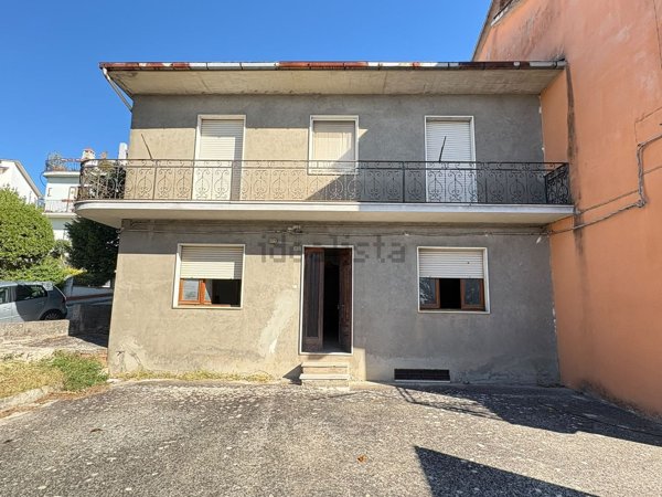 casa indipendente in vendita a San Marco dei Cavoti