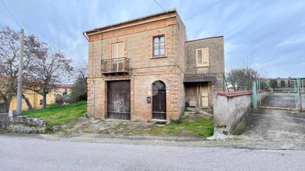 casa indipendente in vendita a San Martino Sannita