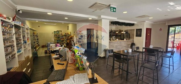 negozio in vendita a San Martino Sannita in zona Lentace