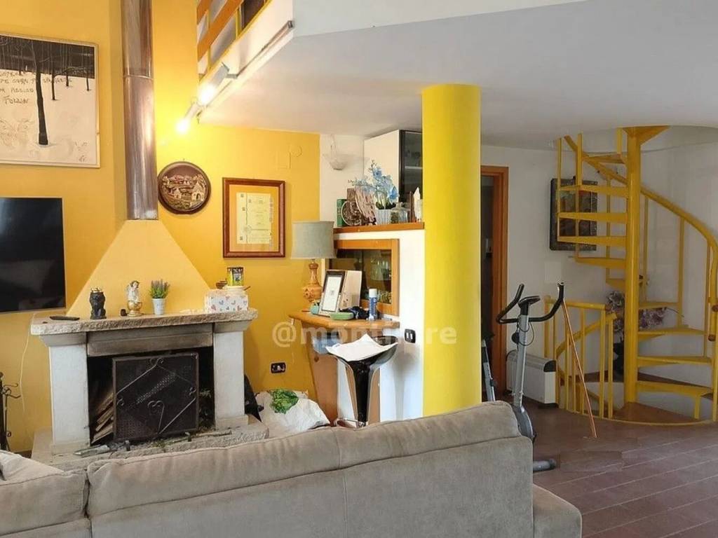 casa indipendente in vendita a San Martino Sannita in zona Lentace