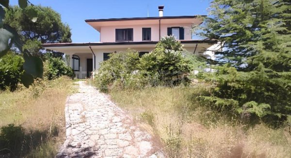 casa indipendente in vendita a San Nazzaro