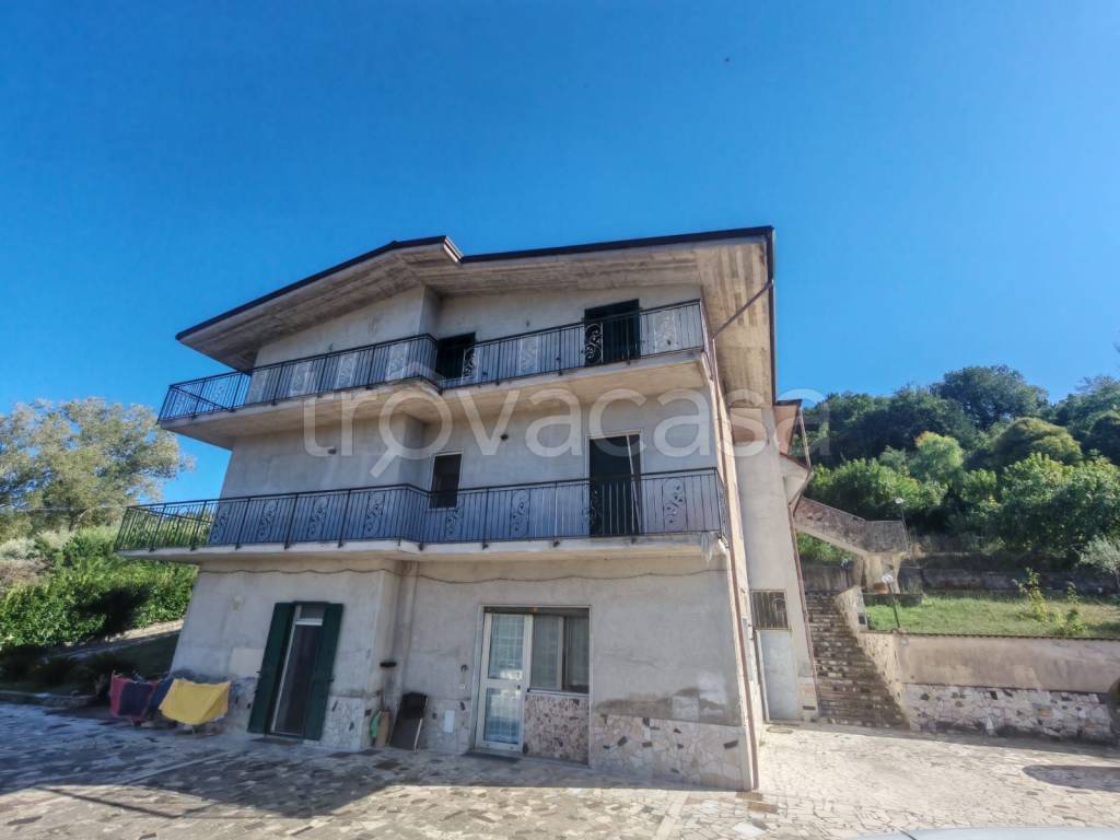 casa indipendente in vendita a San Nicola Manfredi