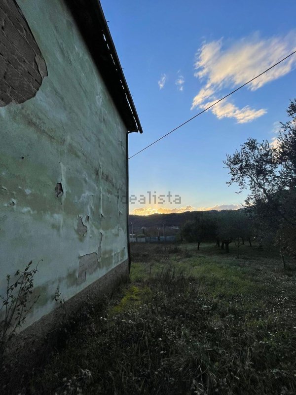 casa indipendente in vendita a San Nicola Manfredi