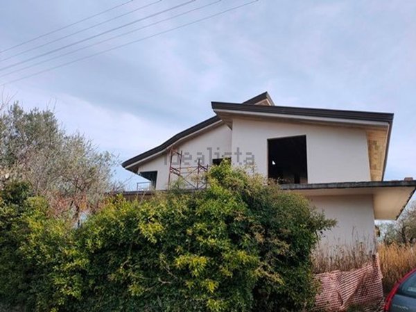 casa indipendente in vendita a San Nicola Manfredi