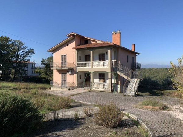casa indipendente in vendita a San Nicola Manfredi