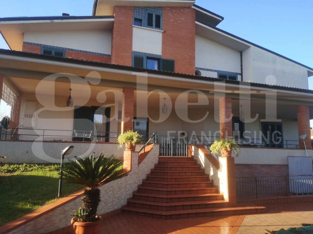 casa indipendente in vendita a San Nicola Manfredi in zona Iannassi